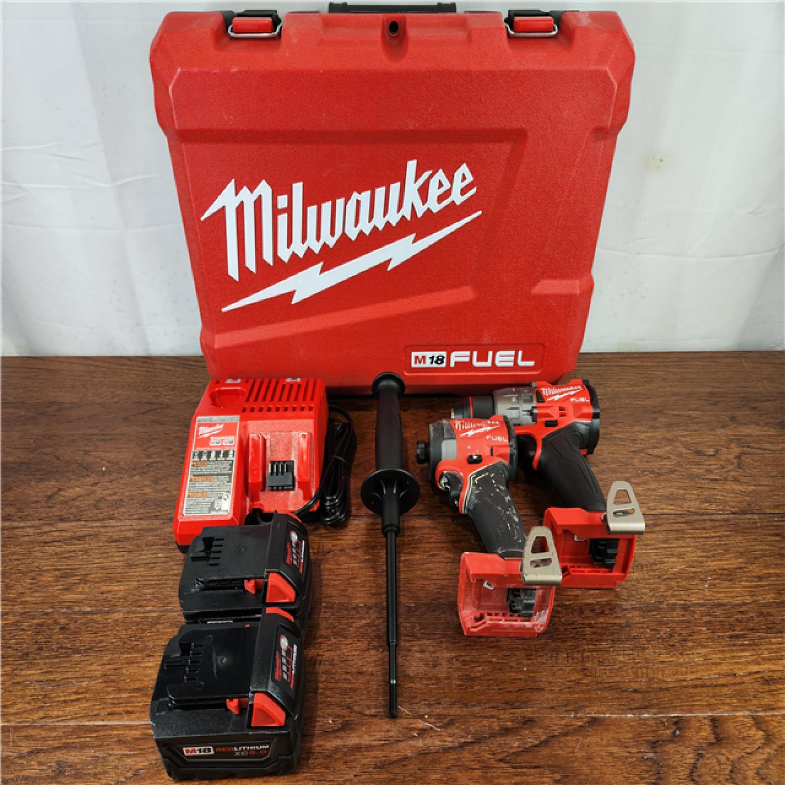 Good Milwaukee M18 FUEL Cordless Brushless (2-Tool) Combo Kit