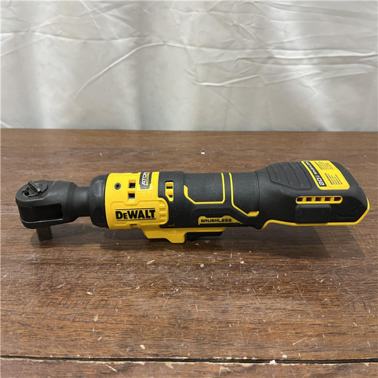 AS-ISATOMIC 20V MAX Cordless 1/2 in. Ratchet (Tool Only)