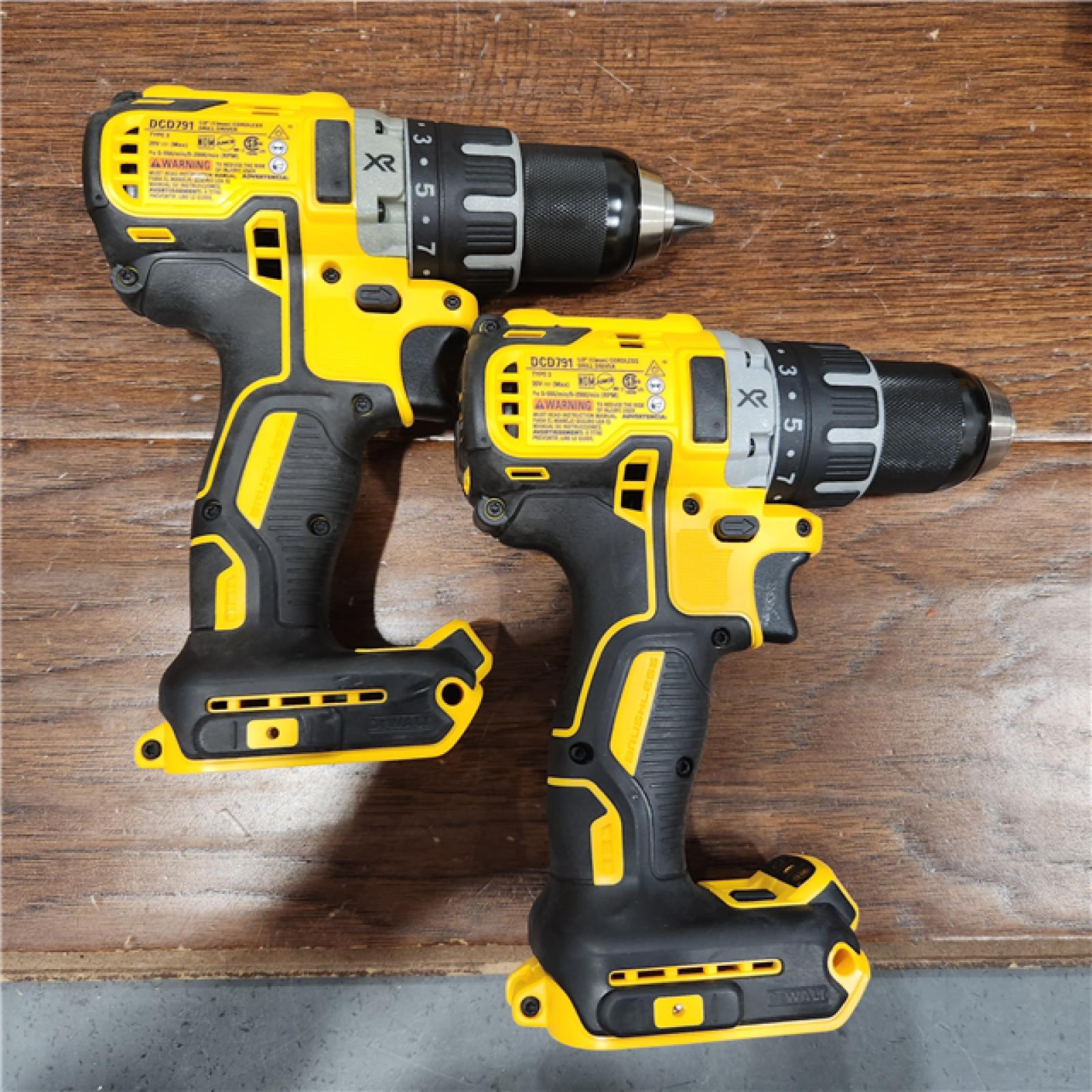 NEW Dewalt Cordless Drill (2 UNIT)