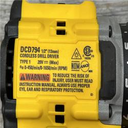 AS-IS DEWALT ATOMIC 20-Volt MAX Lithium-Ion Cordless Combo Kit (2-Tool) with (2) 2.0Ah Batteries, Charger and Bag