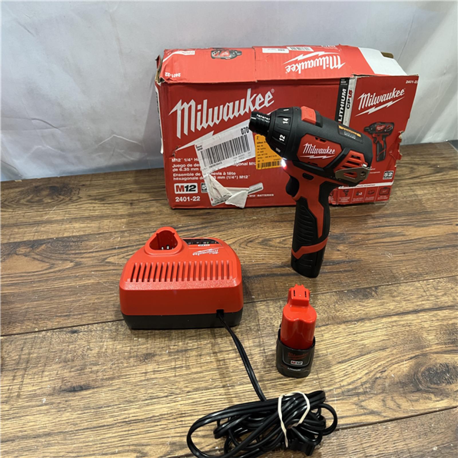 AS-IS Milwaukee 2401-22 - M12 12V Cordless Screwdriver Kit