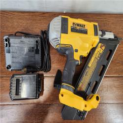 AS-IS DeWalt 20V MAX Cordless Brushless 2-Speed 30° Paper Collated Framing Nailer Kit