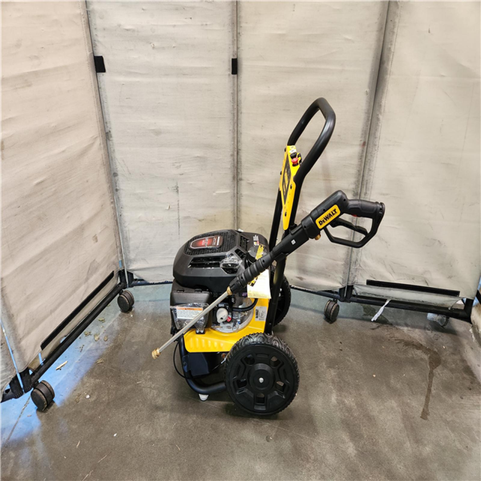 California AS-IS DEWALT 3300 PSI 2.4 GPM Gas Cold Water Pressure Washer with HONDA GCV200 Engine