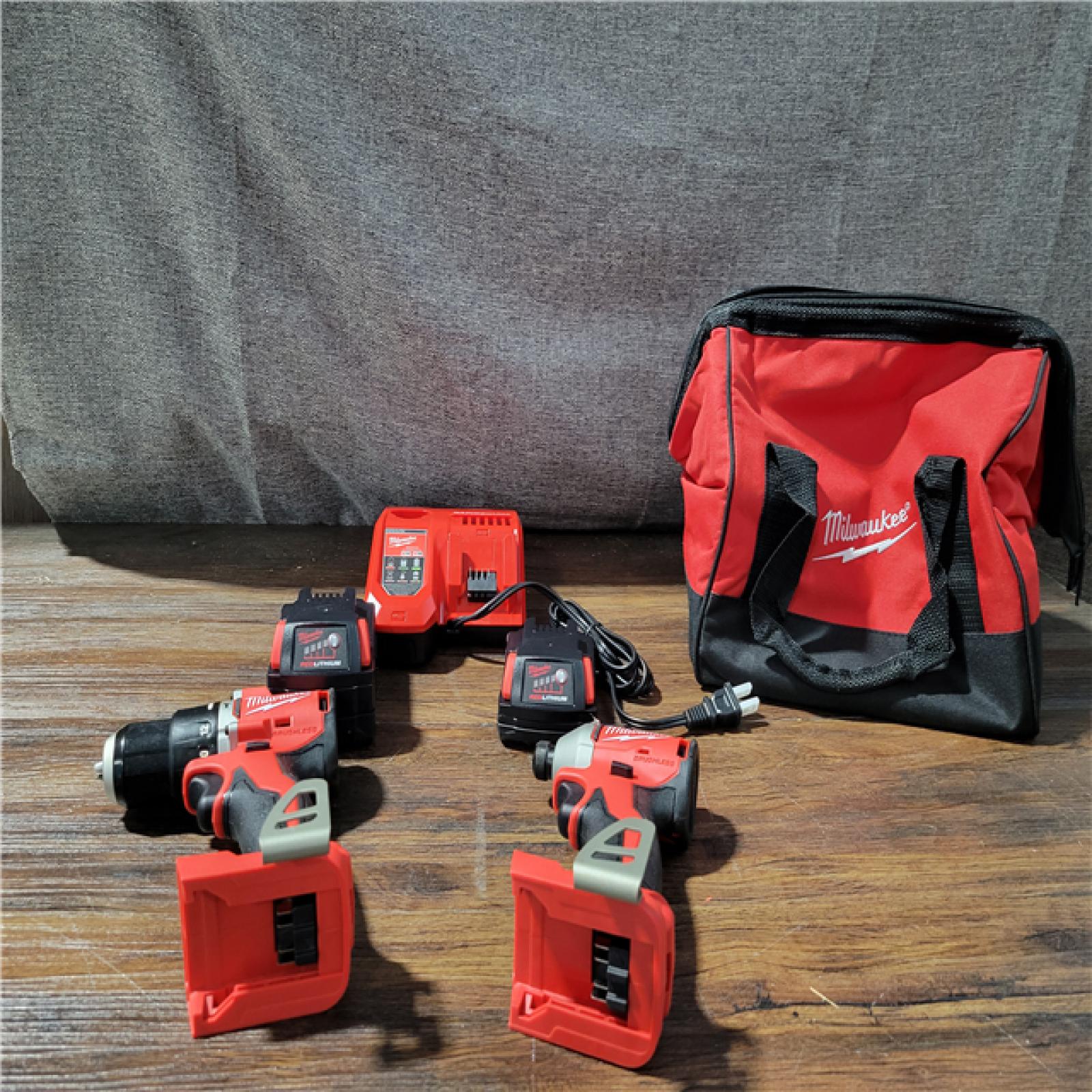 CALIFORNIA NEW MILWAUKEE M18 COMPACT BRUSHLESS 2-TOOL COMBO KIT(BATTERIES, CHARGER,AND BAG INCLUDED)