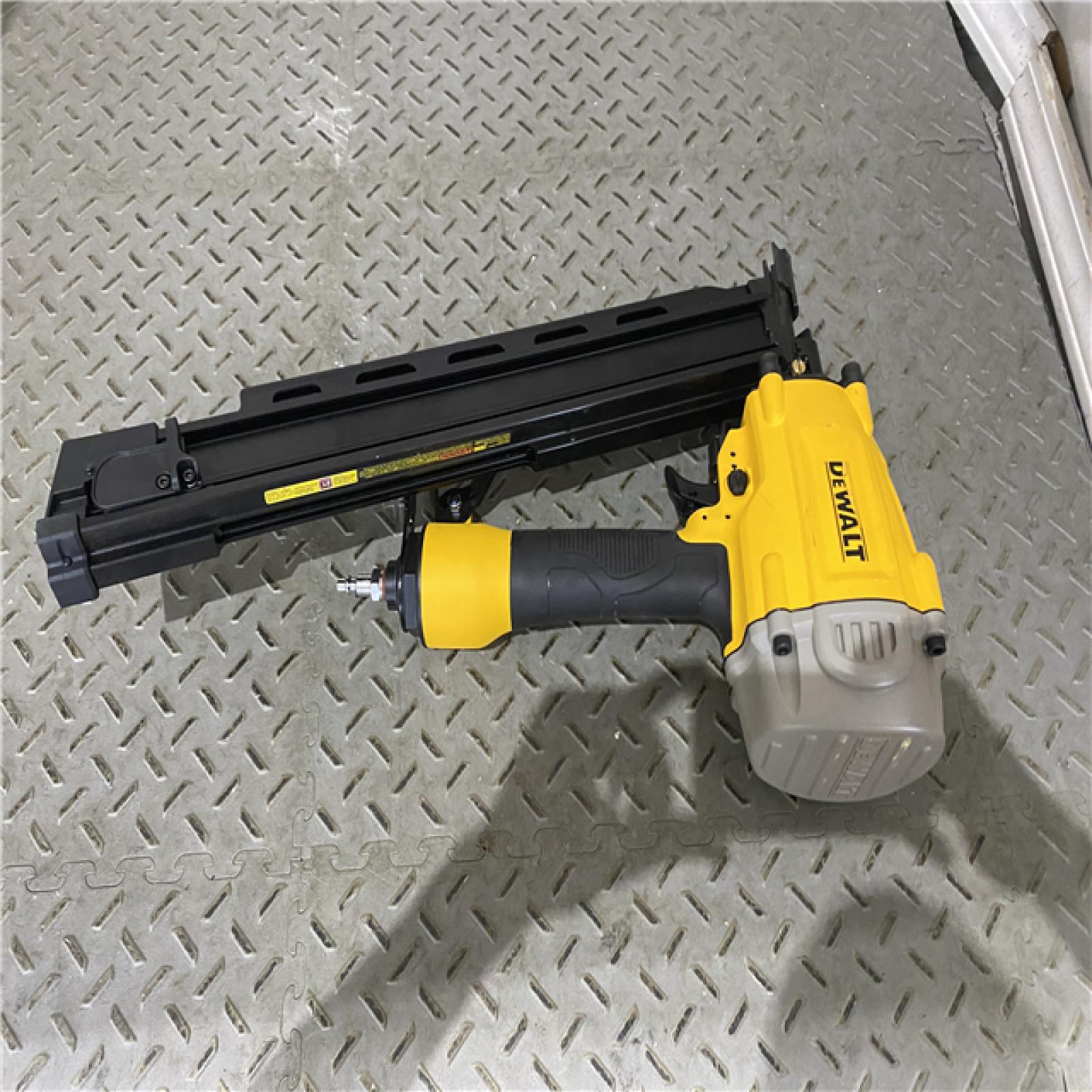 Houston location AS-IS DEWALT 21 Pneumatic Collated Framing Nailer