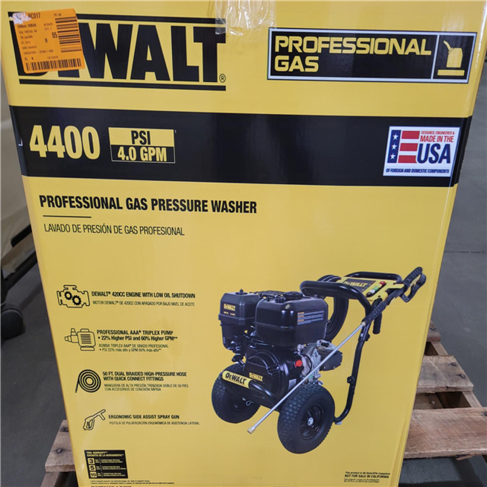 California NEW DeWalt 4400 PSI 4.0 GPM  Professional Gas Pressure Washer