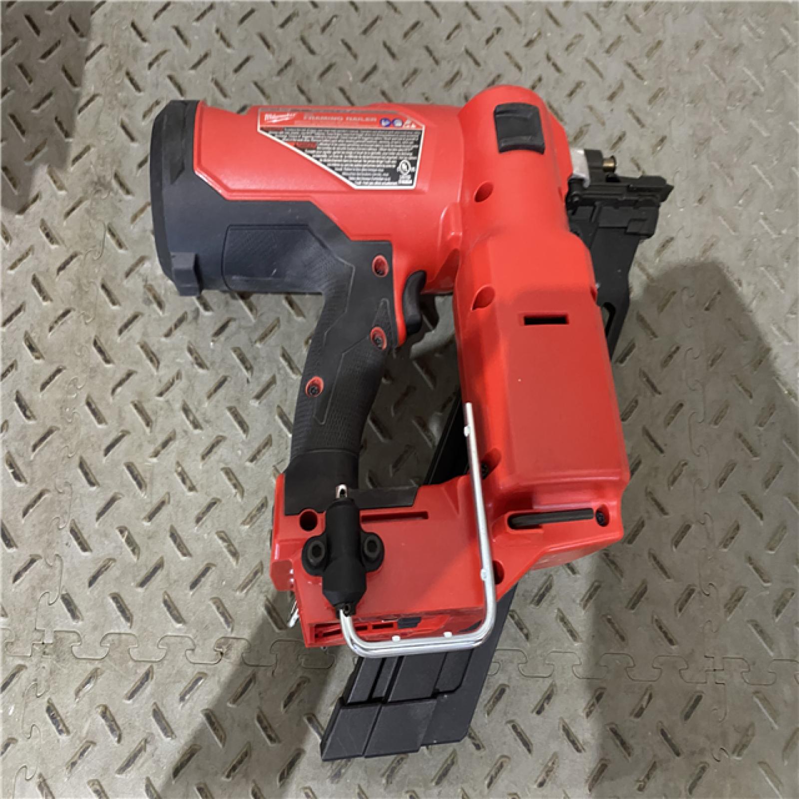 Houston location AS-IS MILWAUKEE M18 FUEL 3-1/2 in. 18-Volt 30-Degree Lithium-Ion Brushless Cordless Framing Nailer (Tool-Only)