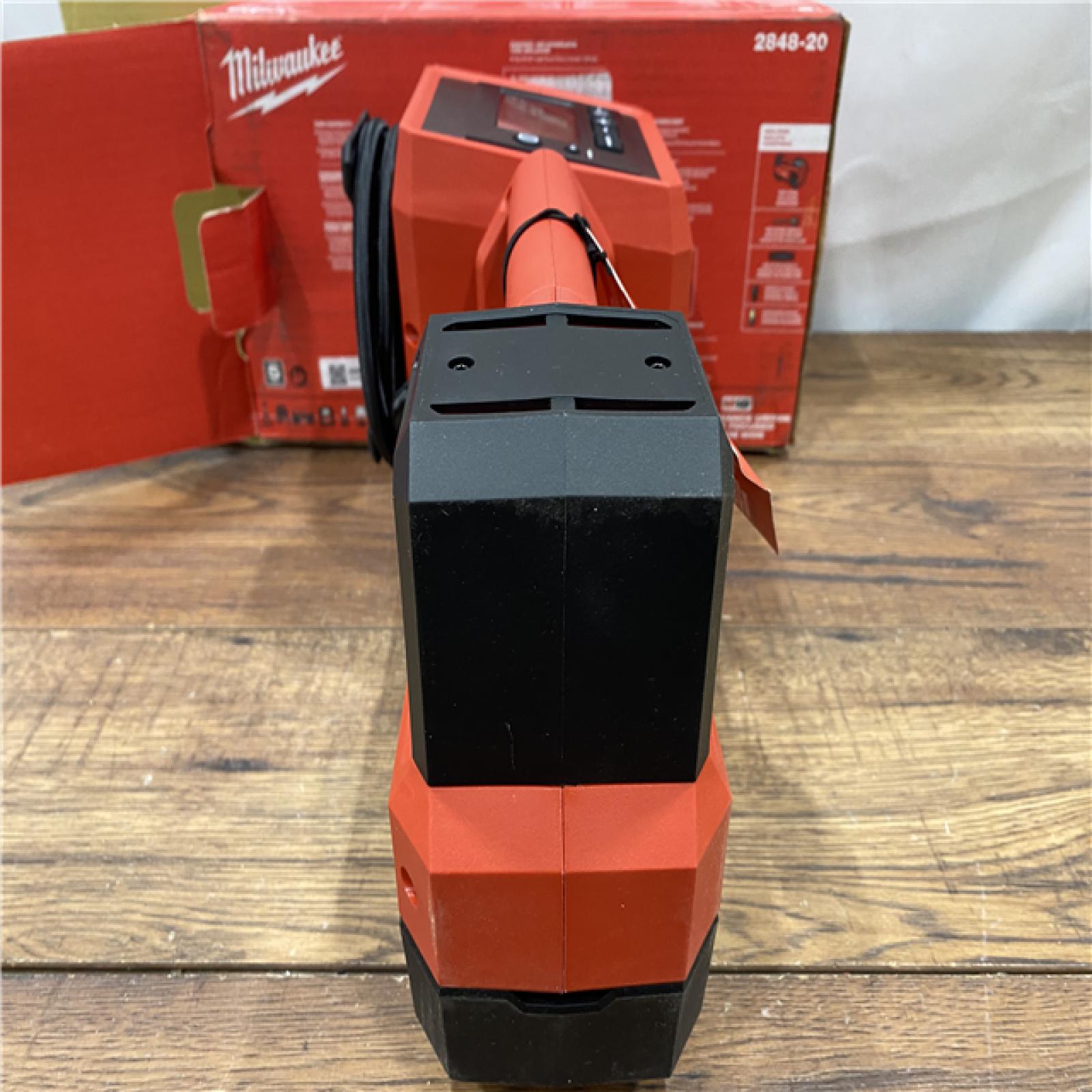 AS IS Milwaukee M18 18 V 150 PSI Tire Inflator