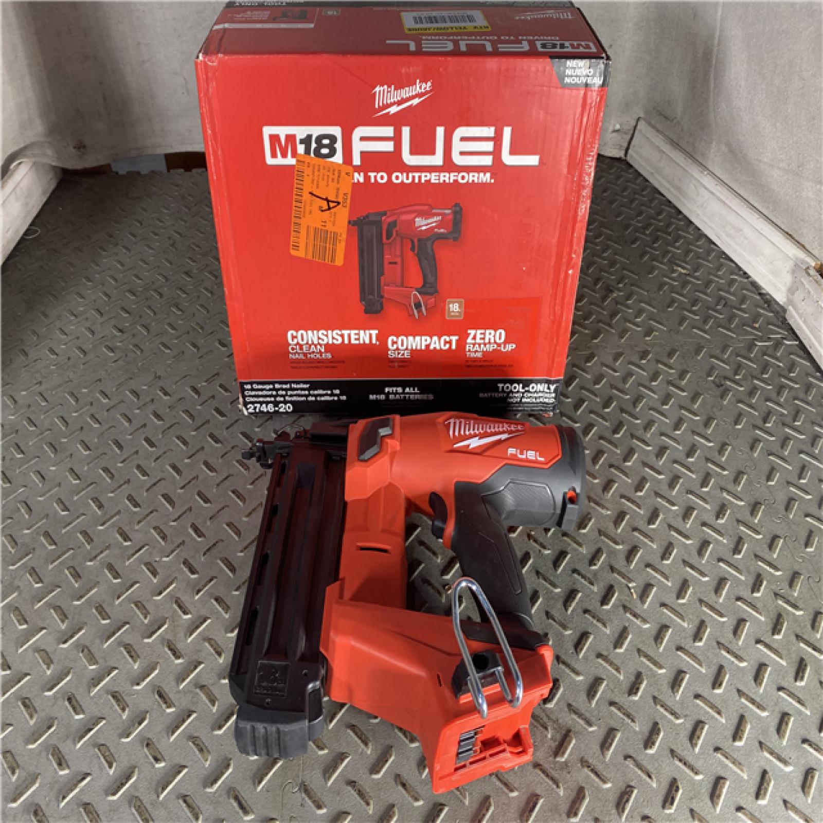 HOUSTON LOCATION - AS-IS Milwaukee M18 FUEL 18 Gauge Brad Nailer