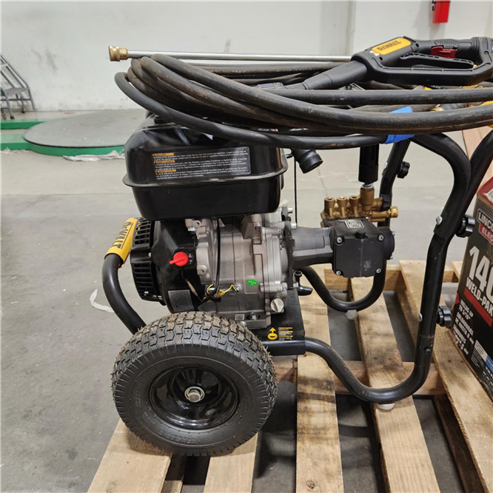 Dallas Location - As-Is DEWALT DXPW61156 4400 psi Gas Pressure Washer