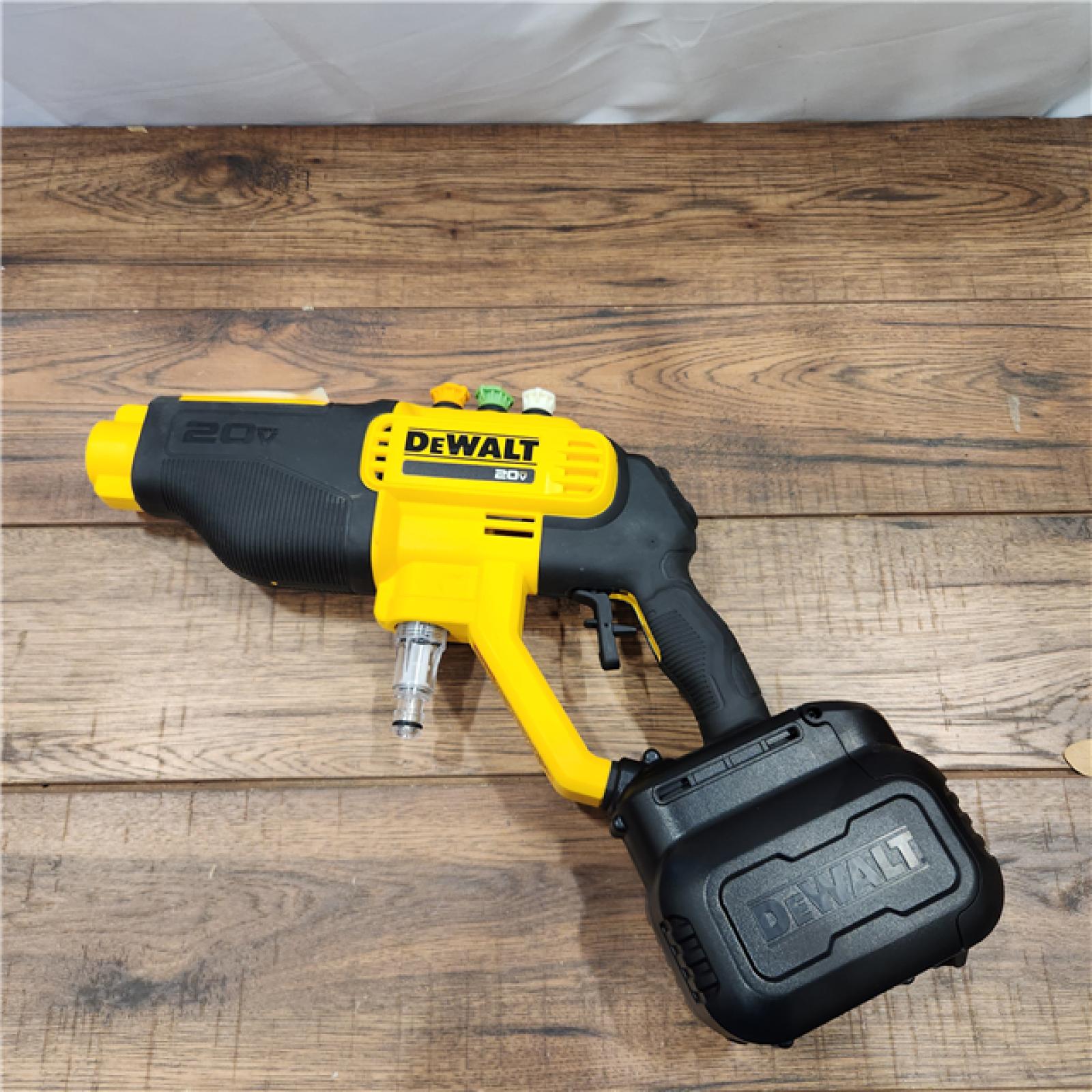 AS-IS DEWALT 20V MAX 550 PSI 1.0 GPM Cold Water Cordless Battery Power Cleaner with 4 Nozzles (Tool Only)