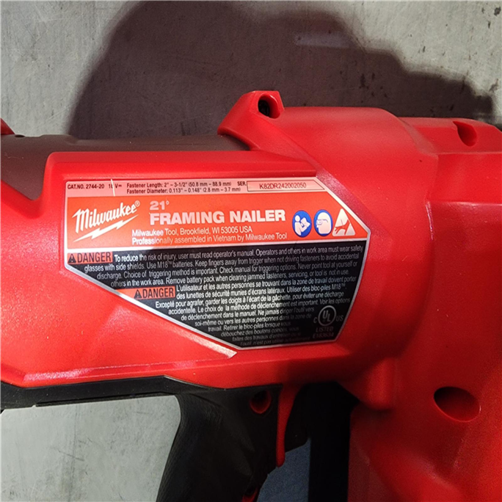 HOUSTON LOCATION - AS-IS Milwaukee 2744-20 M18 FUEL 21-Degree Cordless Framing Nailer (Tool Only)