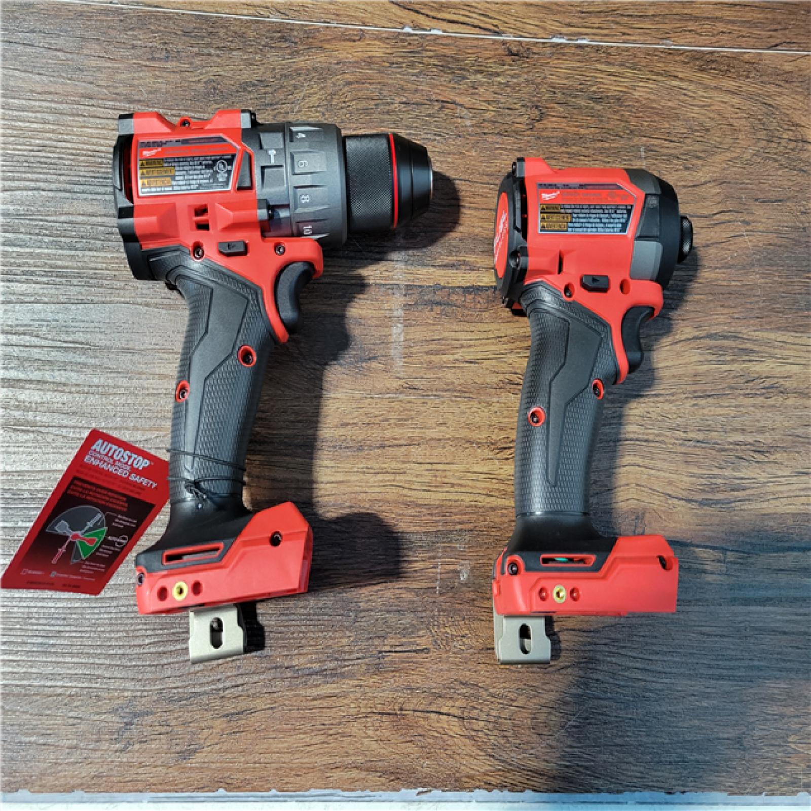 CALIFORNIA NEW MILWAUKEE M18 FUEL 2-TOOL COMBO KIT (2 BATTERIES AND CHARGER INCLUDED)