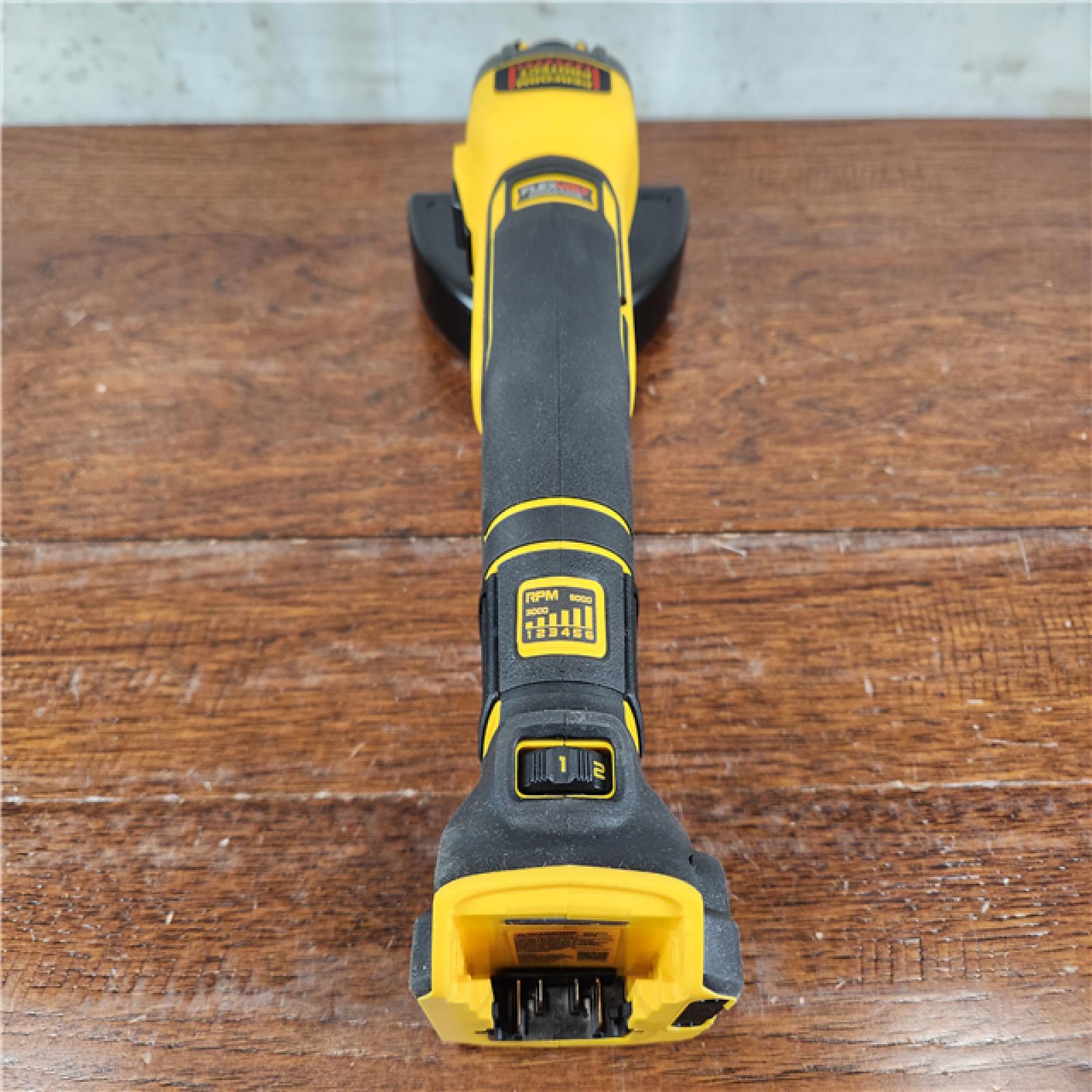 AS-IS DeWalt 20V MAX FLEXVOLT ADVANTAGE Brushless Cordless  4-1/2 / 5 Variable Speed Grinder (Tool Only)