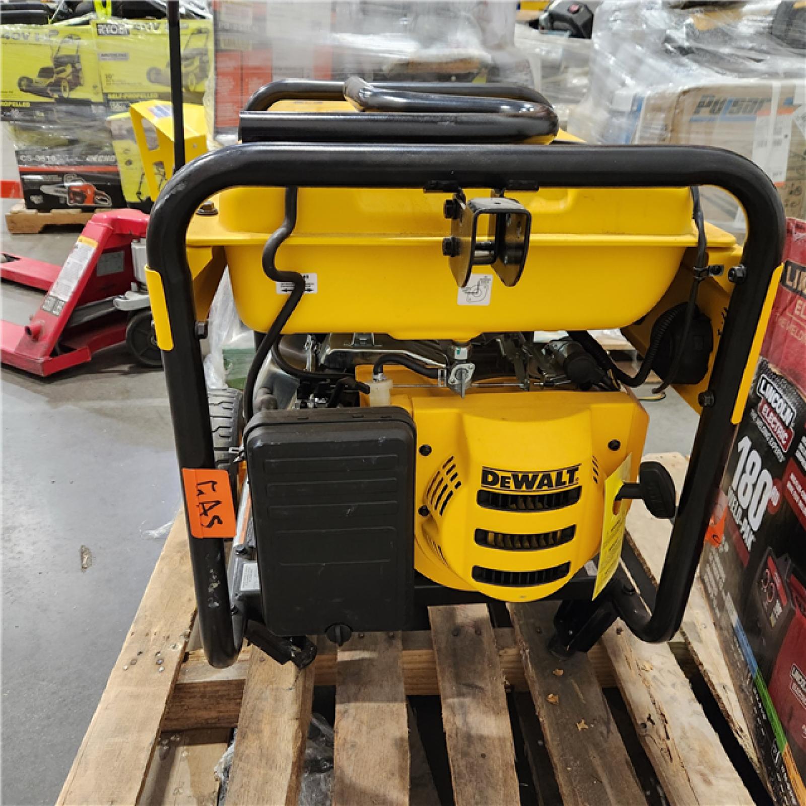 Dallas Location - As-Is DXGNR8000 Portable Gas Generator (8000 Watt)