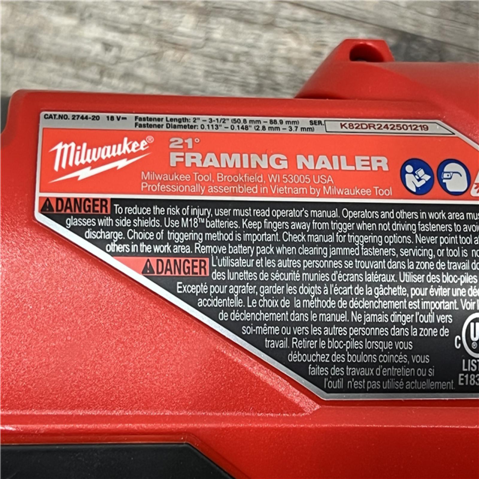 AS-IS Milwaukee 2744-20 M18 FUEL 21-Degree Cordless Framing Nailer (Tool Only)