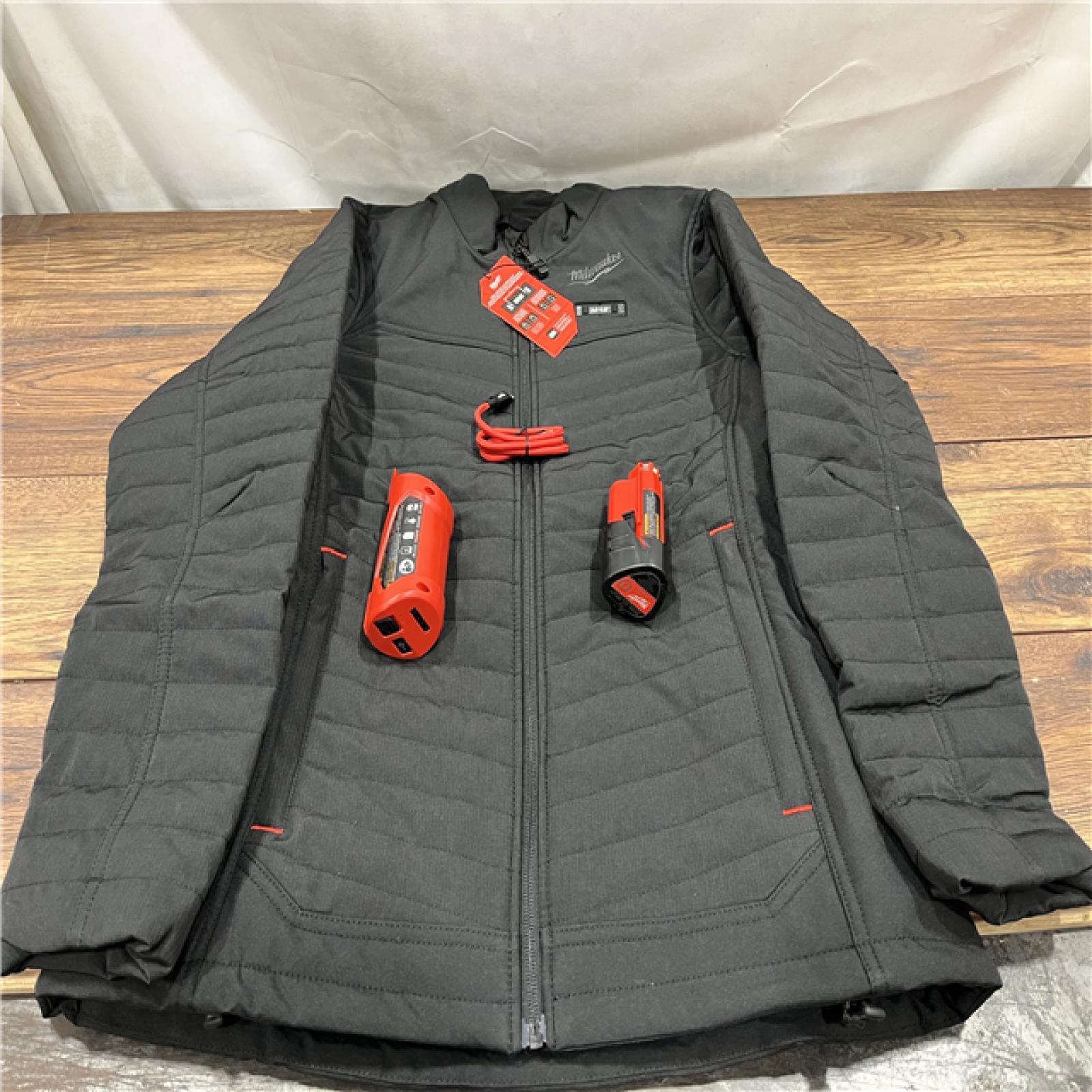 AS IS Women's Small M12 12-Volt Lithium-Ion Cordless AXIS Black Heated Quilted Jacket Kit with (1) 3.0 Ah Battery and Charger