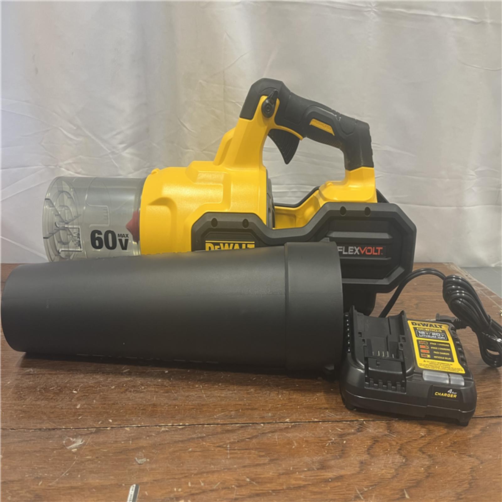 AS-ISDeWalt DEWALT 60V AXIAL BLOWER