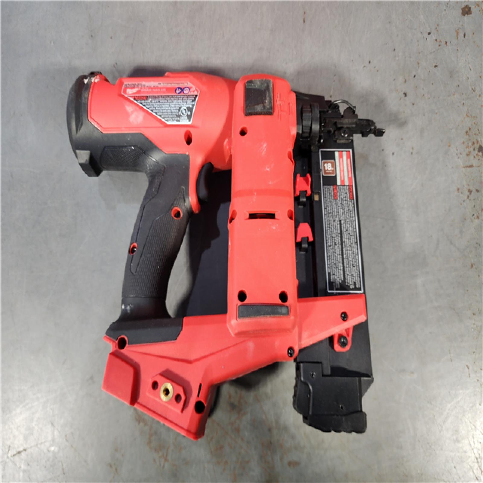 HOUSTON LOCATION - AS-IS Milwaukee M18 Fuel 18V Brushless 18-Gauge Brad Nailer 2746-20 (Bare Tool)