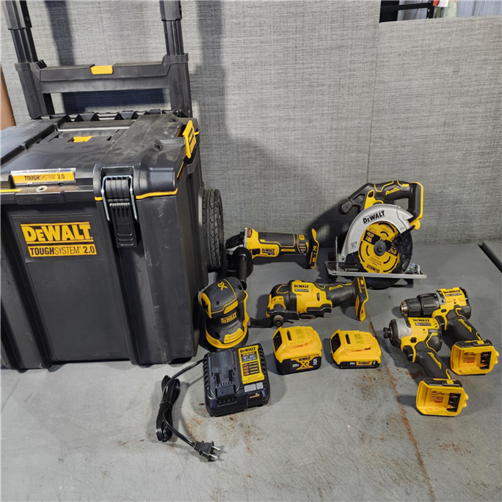 HOUSTON LOCATION - AS-IS Dewalt 20-Volt MAX ToughSystem Lithium-Ion 6-Tool Cordless Combo Kit