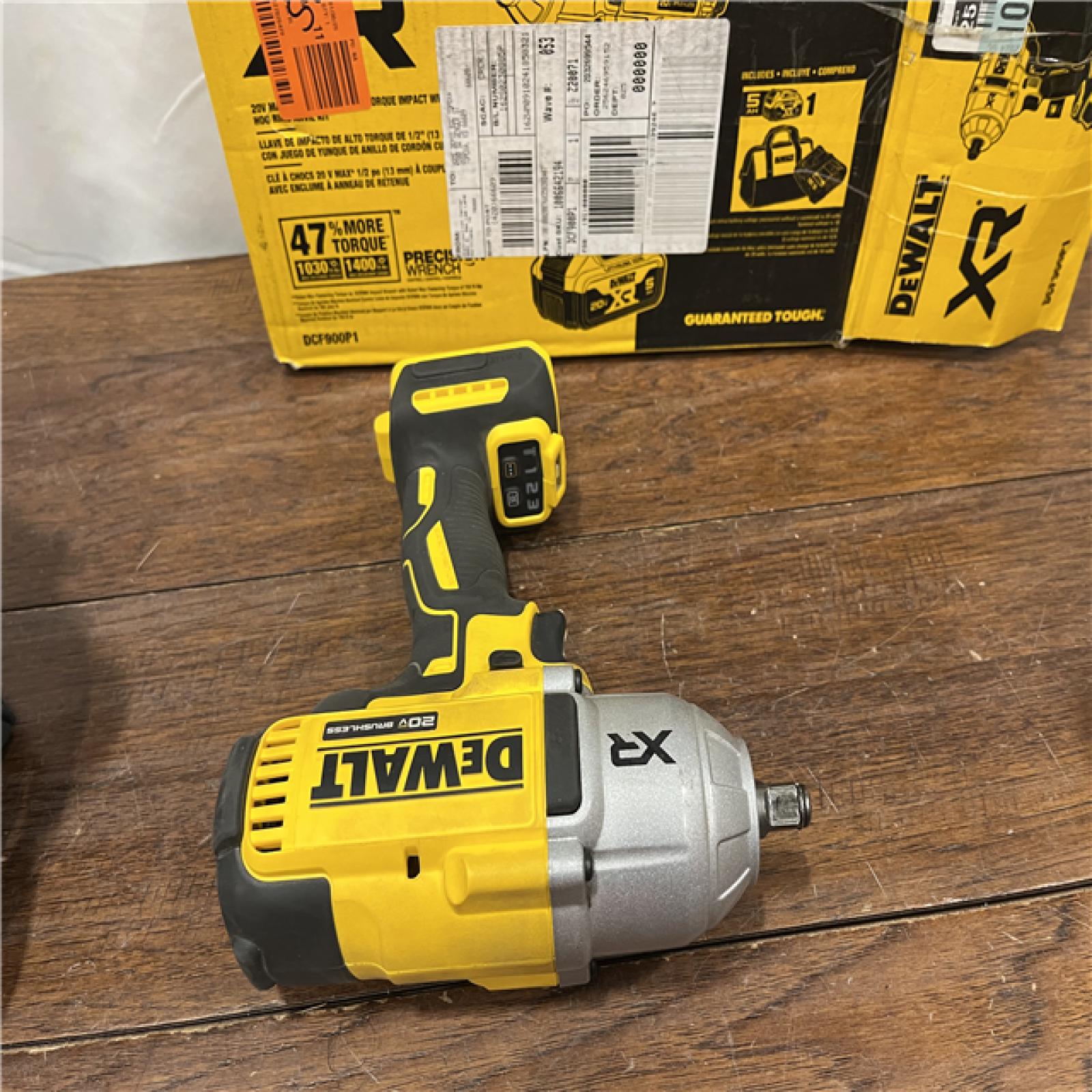 AS-ISDEWALT 20V MAX* XR 1/2  High Torque Impact Wrench with Hog Ring Anvil