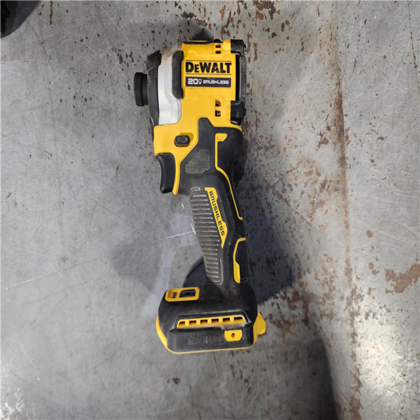 HOUSTON LOCATION - AS-IS DEWALT ATOMIC 20V MAX Lithium-Ion Cordless 1/4 in. Brushless Impact Driver Kit, 5 Ah Battery, Charger, and Bag