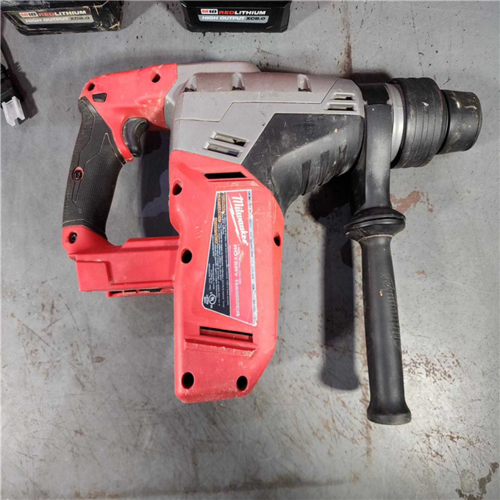 HOUSTON LOCATION - AS-IS Milwaukee 2717-22HD 18V Cordless 1 9/16  SDS Max Rotary Hammer Kit