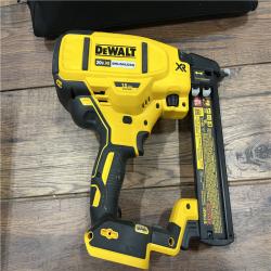 AS-IS DEWALT in Box DEWALT DCN681D1 20V 18Ga Stapler Kit