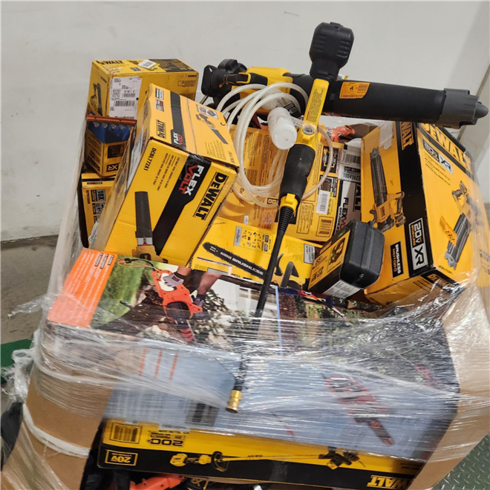 Dallas Location - As-Is DEWALT Tool Pallet