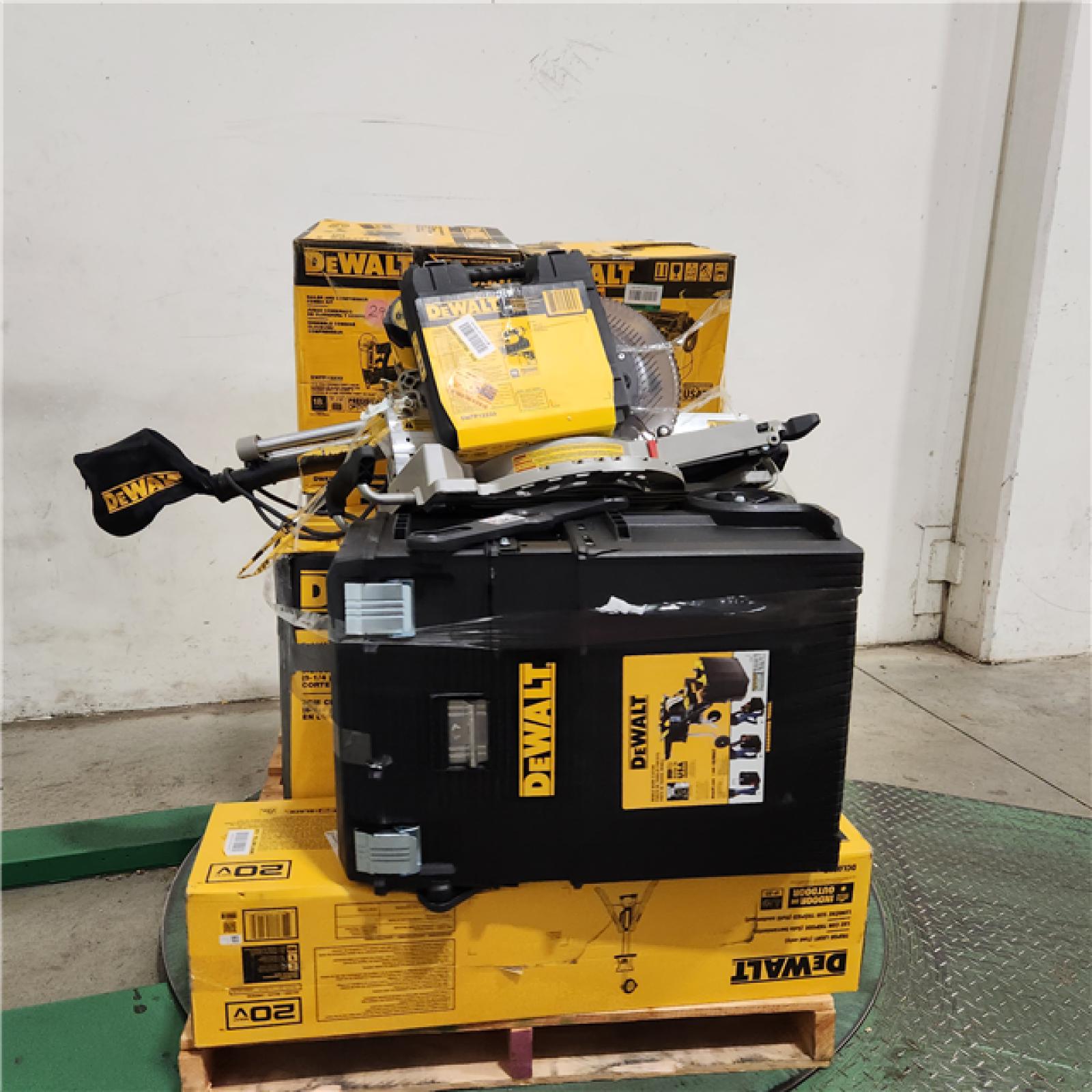 Dallas Location - As-Is DEWALT Tool Pallet