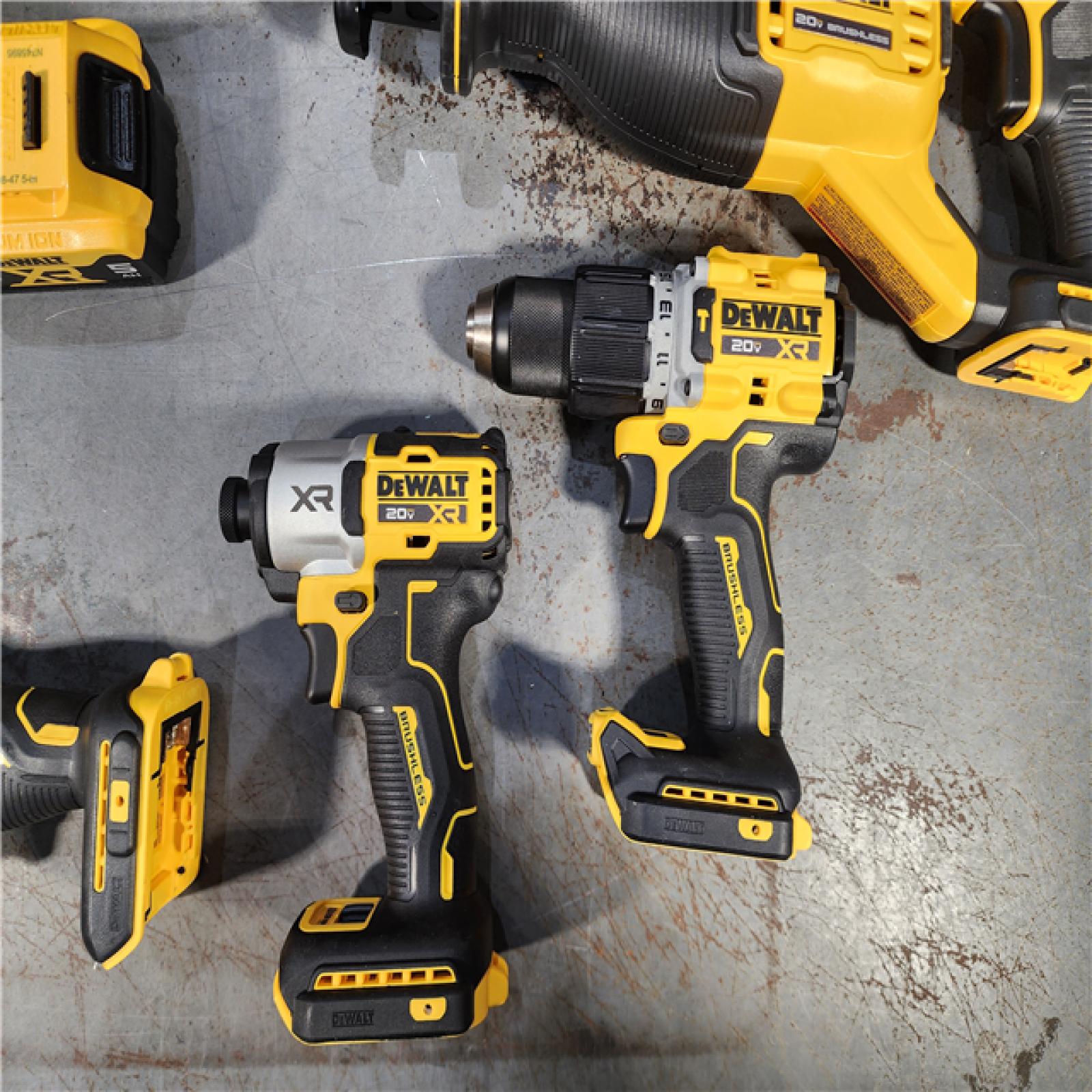 HOUSTON LOCATION - AS-IS DEWALT 20V 5-TOOL COMBO KIT