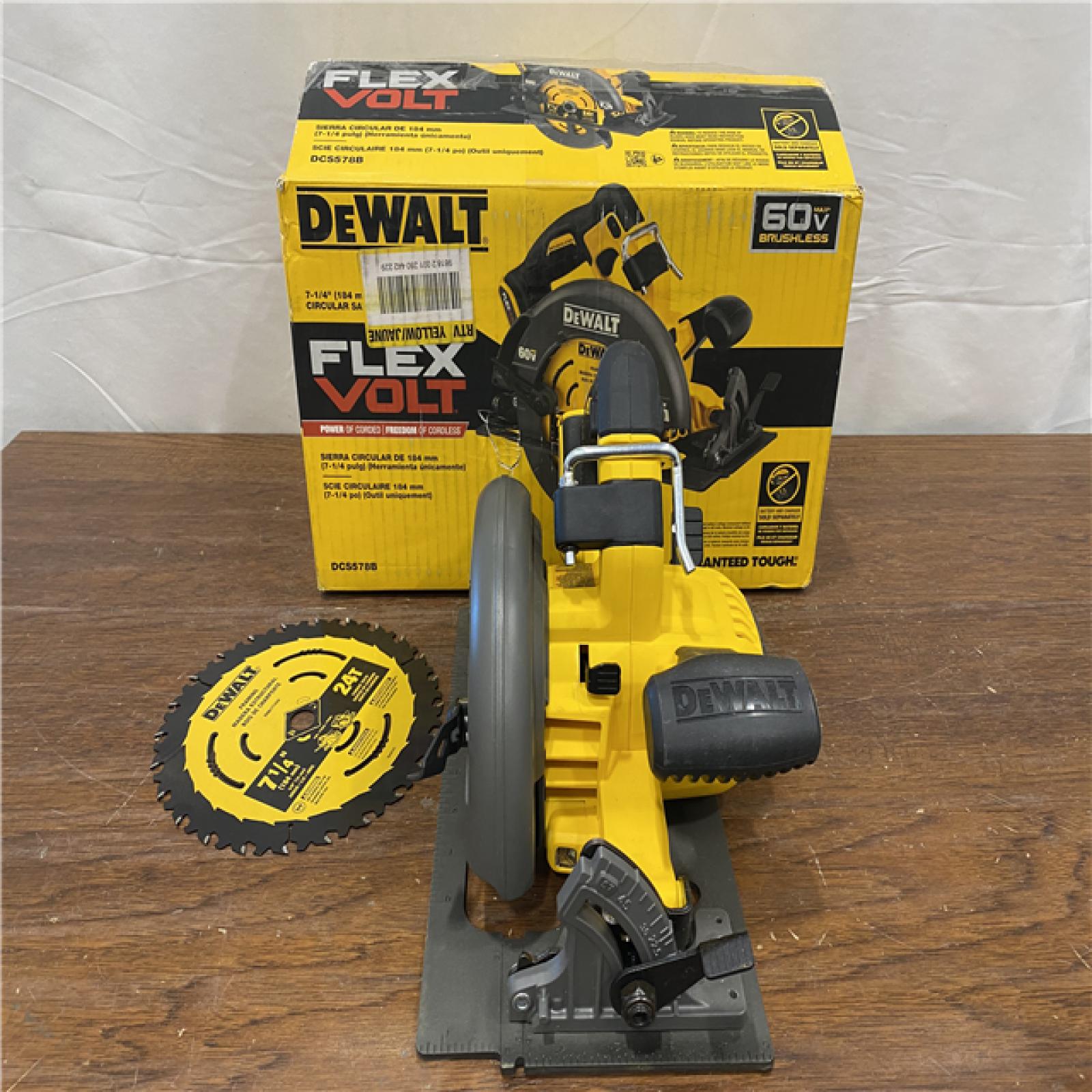 AS-IS DeWALT Flexvolt Max 7-1/4  60V Brushless Circular Saw DCS578B