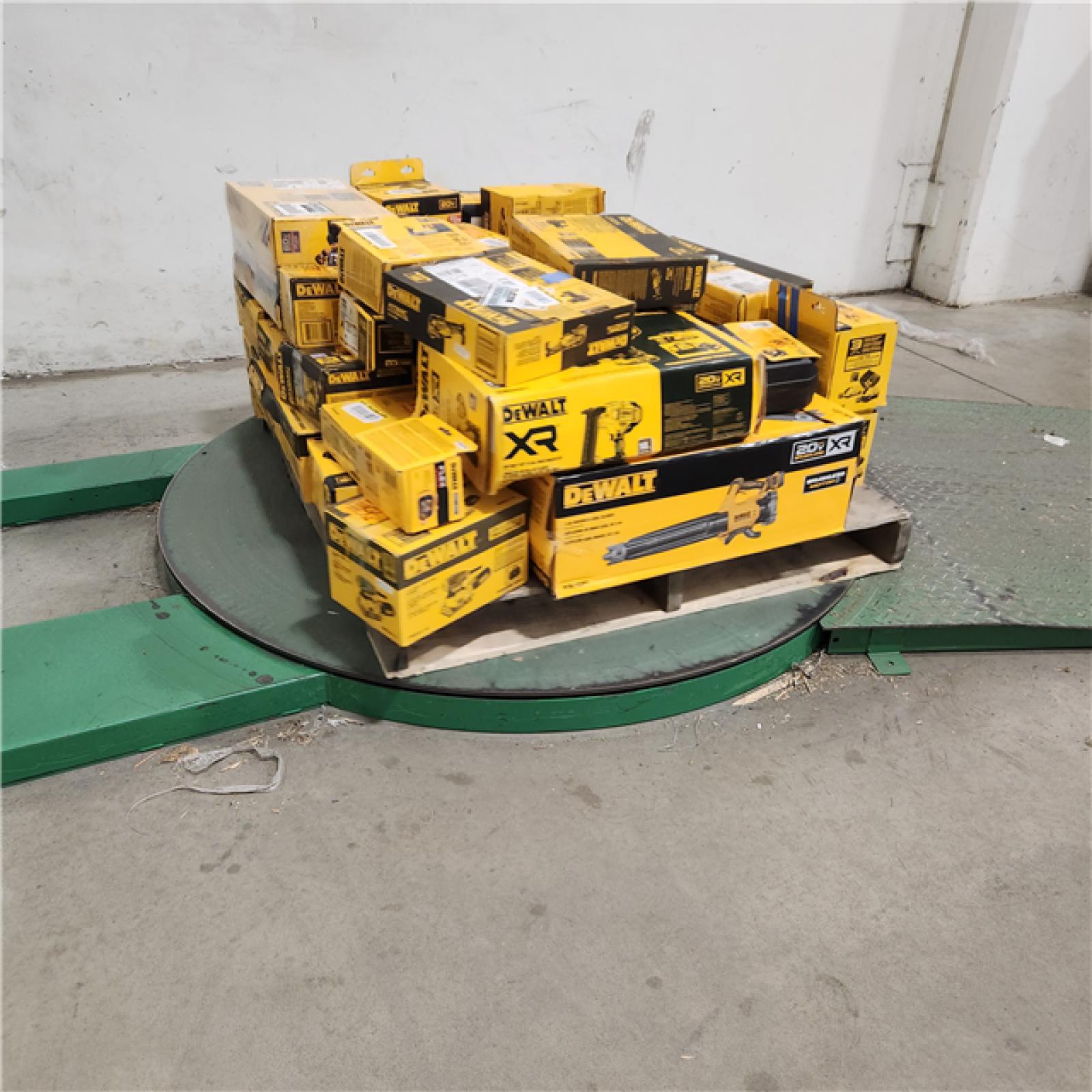 Dallas Location - As-Is DEWALT Tool Pallet