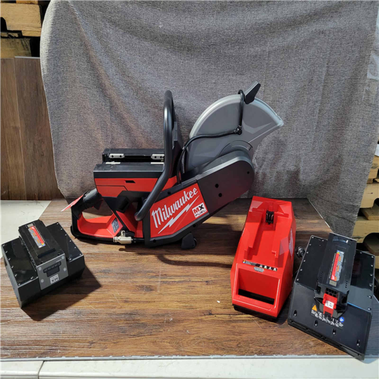 CALIFORNIA NEW MILWAUKEE 14 CUT-OFF SAW (2 BATTERIES, CHARGER, AND BAG INCLUDED)