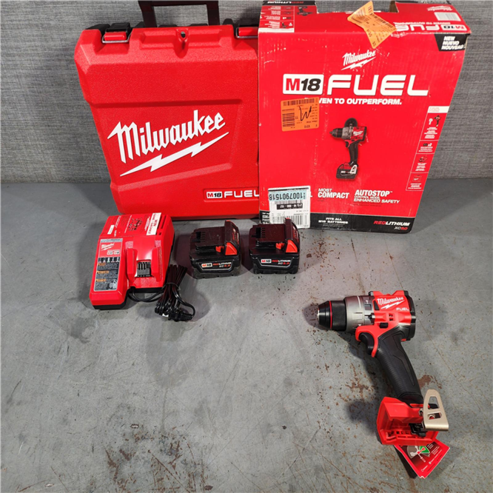 HOUSTON LOCATION - AS-IS Milwaukee 2904-22 Hammer Drill Driver Kit with Batteries  Charger & Tool Case  Red