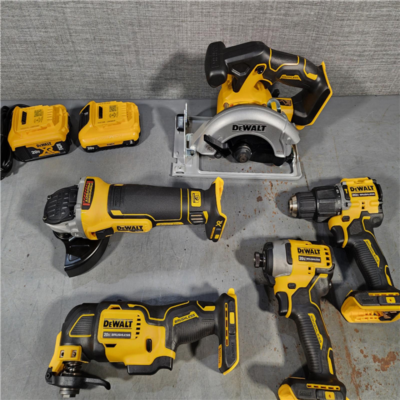 HOUSTON LOCATION - AS-IS Dewalt 20-Volt MAX ToughSystem Lithium-Ion 5-Tool Cordless Combo Kit