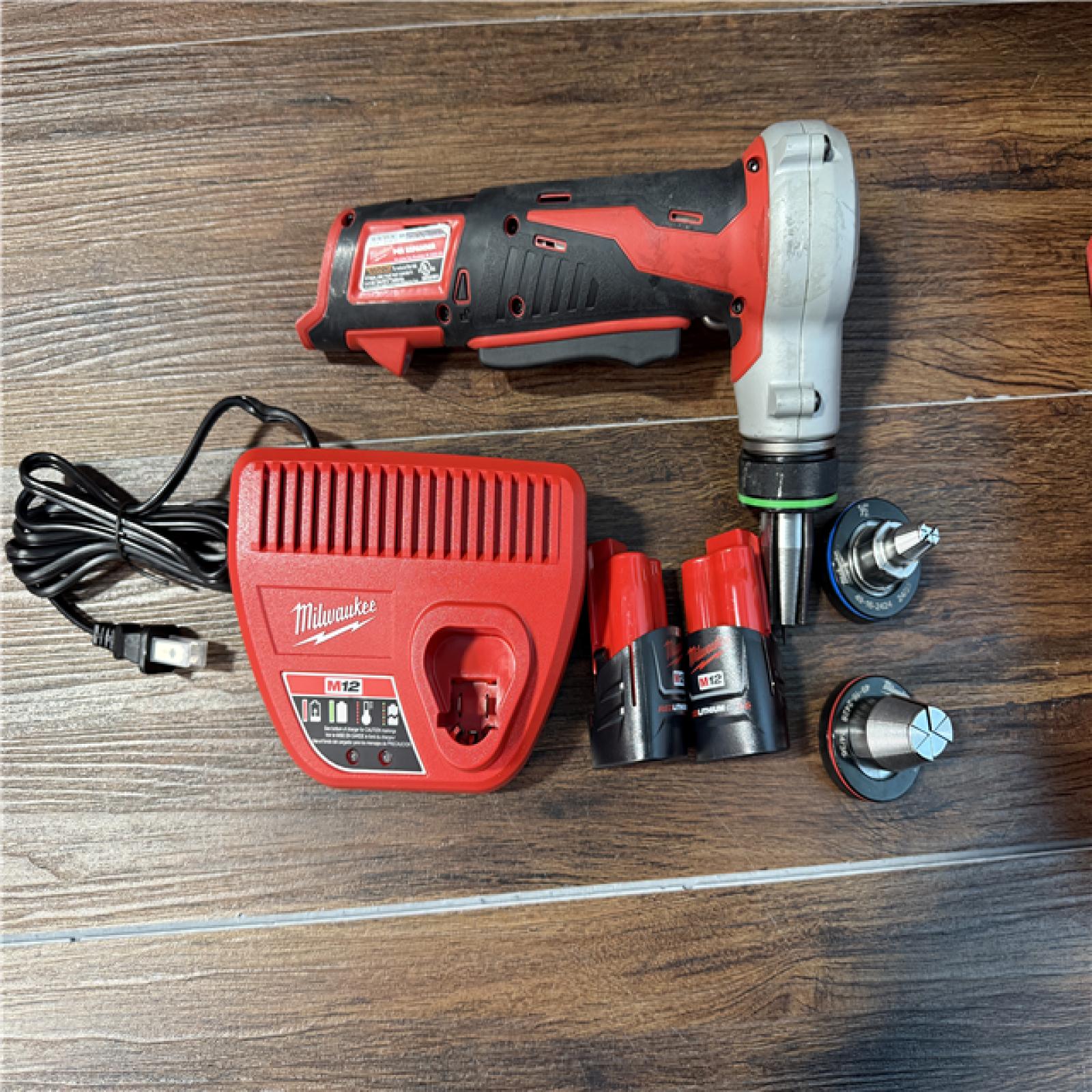 California AS-IS Milwaukee M12 Pex Expander Kit, includes (2) batteries, charger and hard case