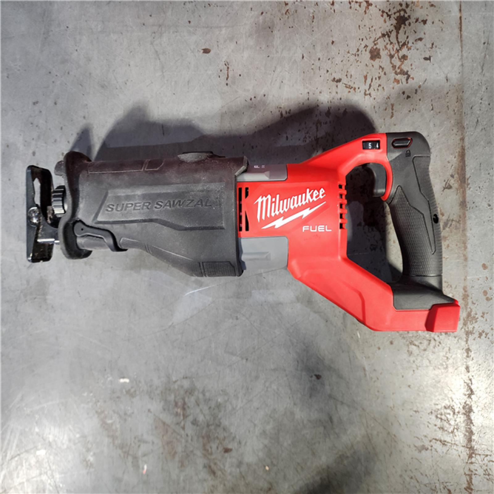 HOUSTON LOCATION - AS-IS Milwaukee M18 Fuel 18V Brushless Super Sawzall Reciprocating Saw 2722-20 (Bare Tool)