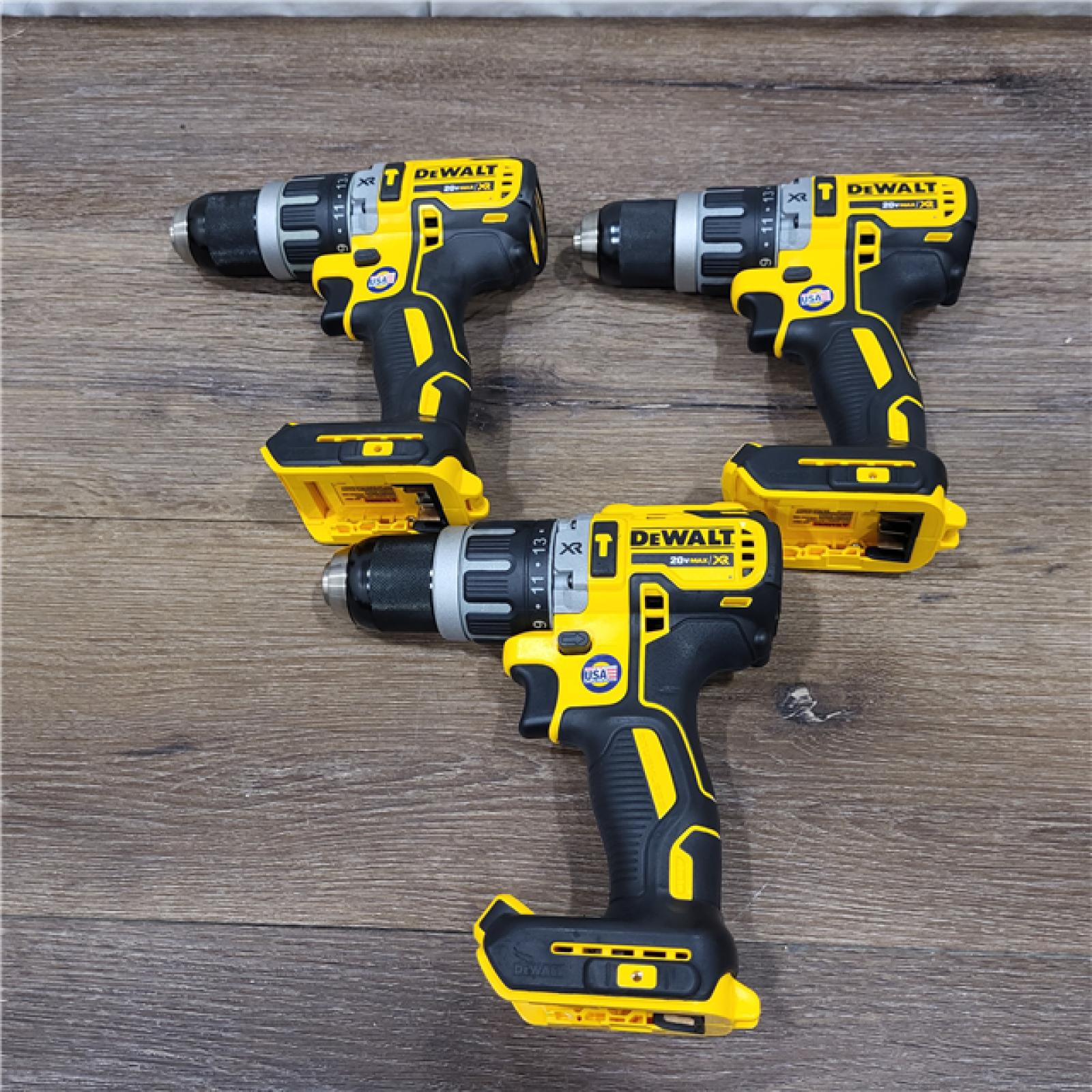 NEW! Dewalt 20-Volt MAX XR with Tool Connect Cordless Brushless 1/2 in. Hammer Drill/Driver (Tool-Only)  ( LOTE for 3)