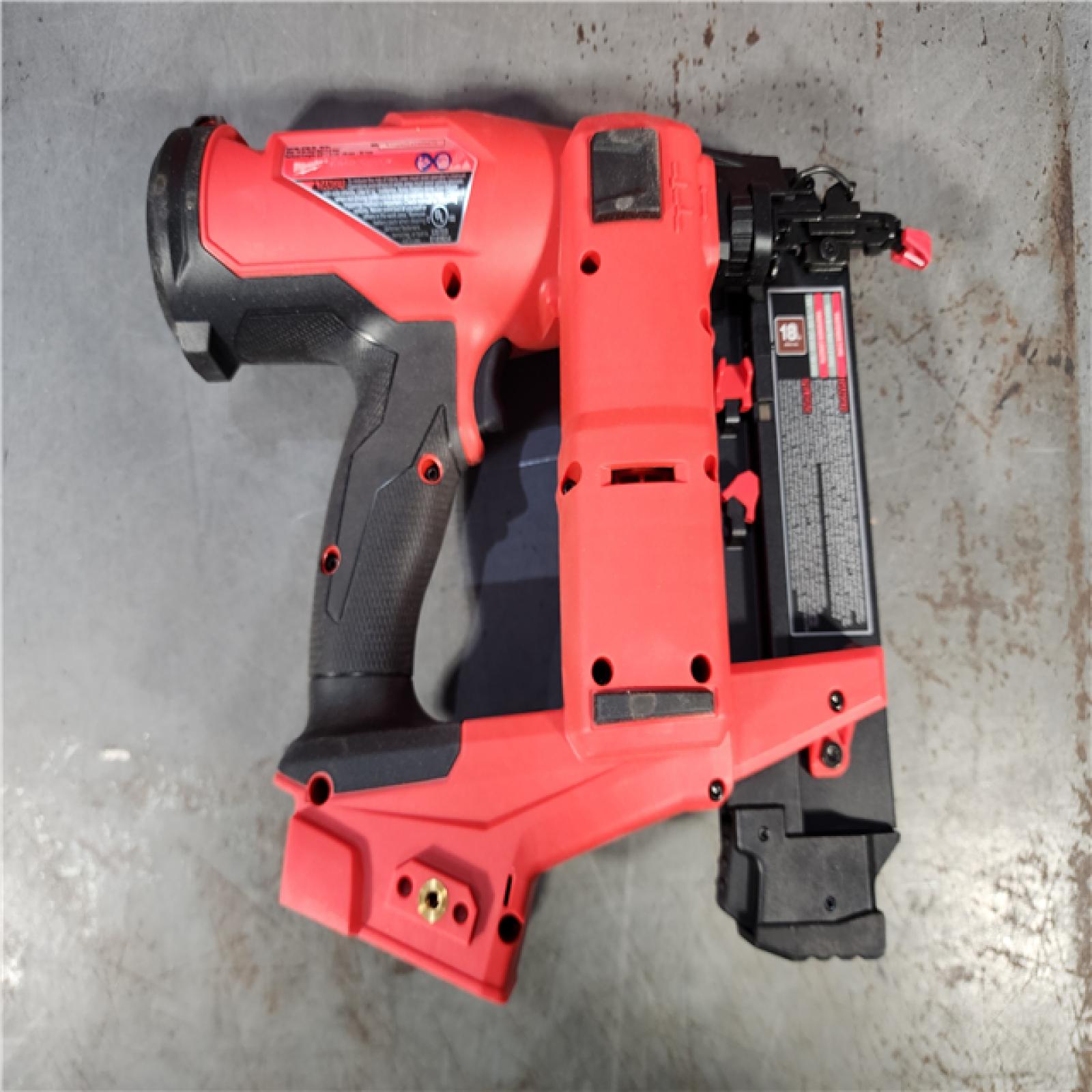 HOUSTON LOCATION - AS-IS Milwaukee M18 Fuel 18V Brushless 18-Gauge Brad Nailer 2746-20 (Bare Tool)