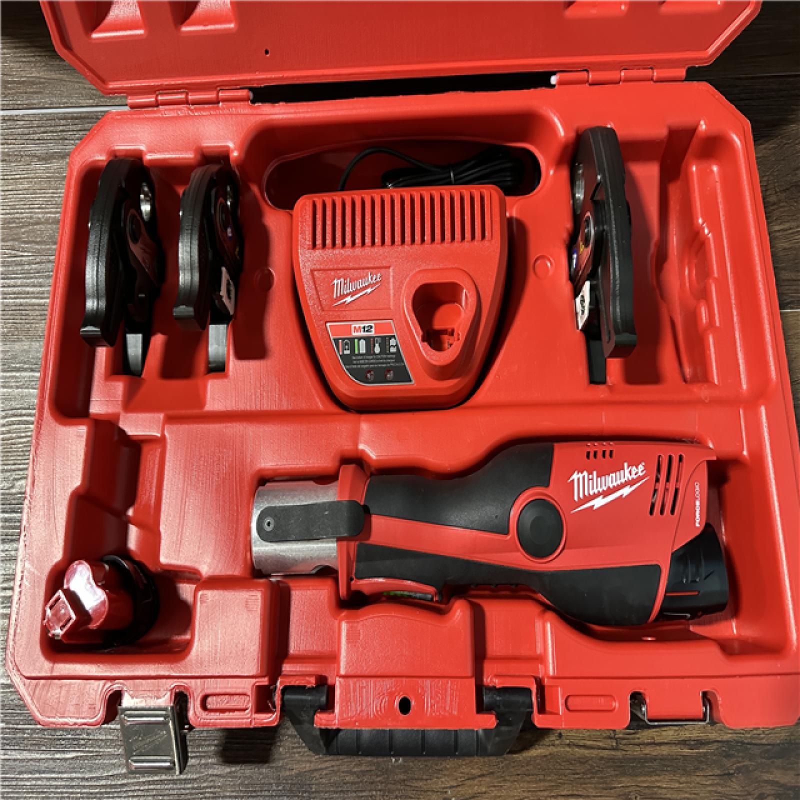 California AS-IS Milwaukee M12 Force Logic Press Tool Kit, includes (2) Batteries, Charger & Hard Case