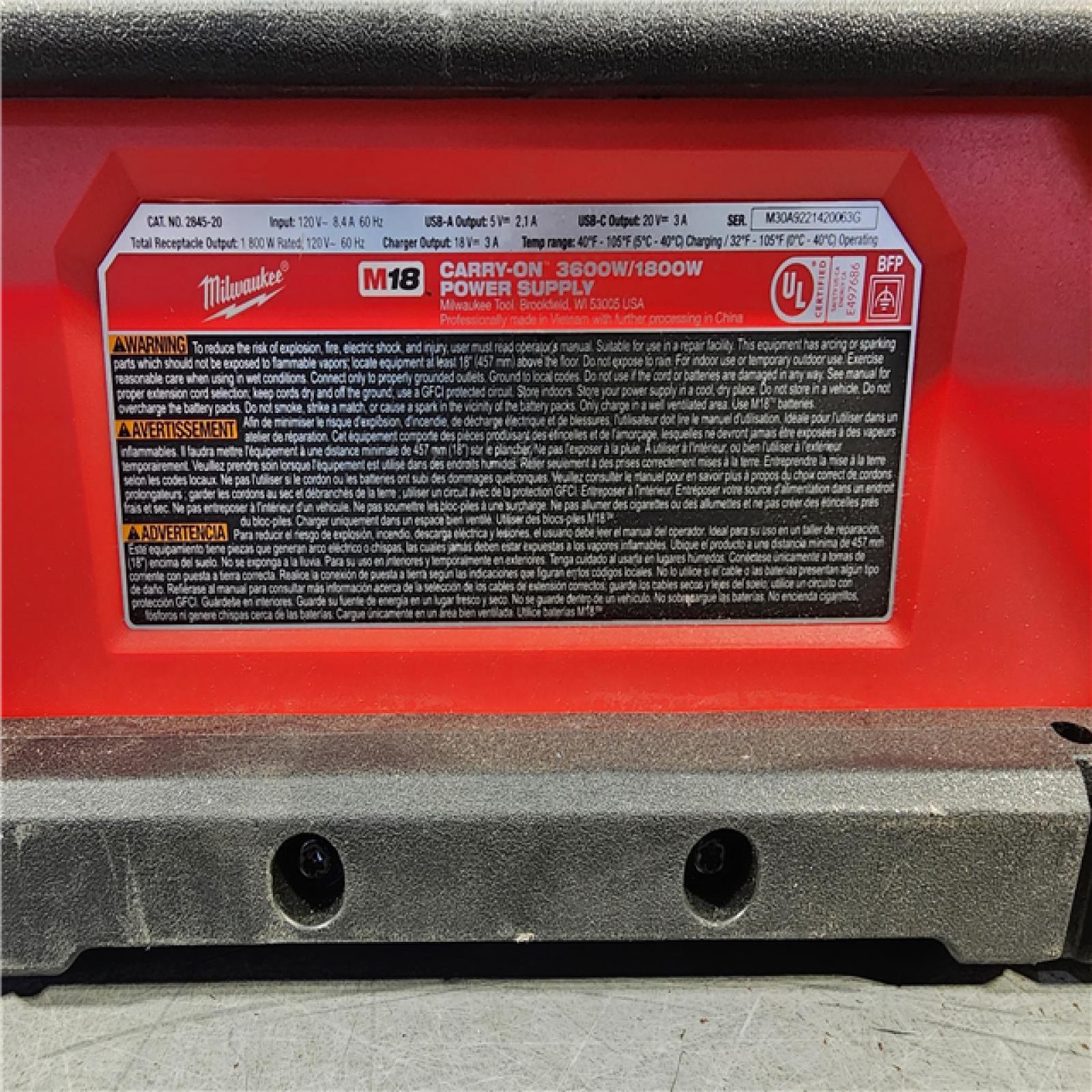 HOUSTON LOCATION - AS-IS Milwaukee M18 Cordless 3600-Watt/1800-Watt Battery Powered Power Supply (Tool Only)