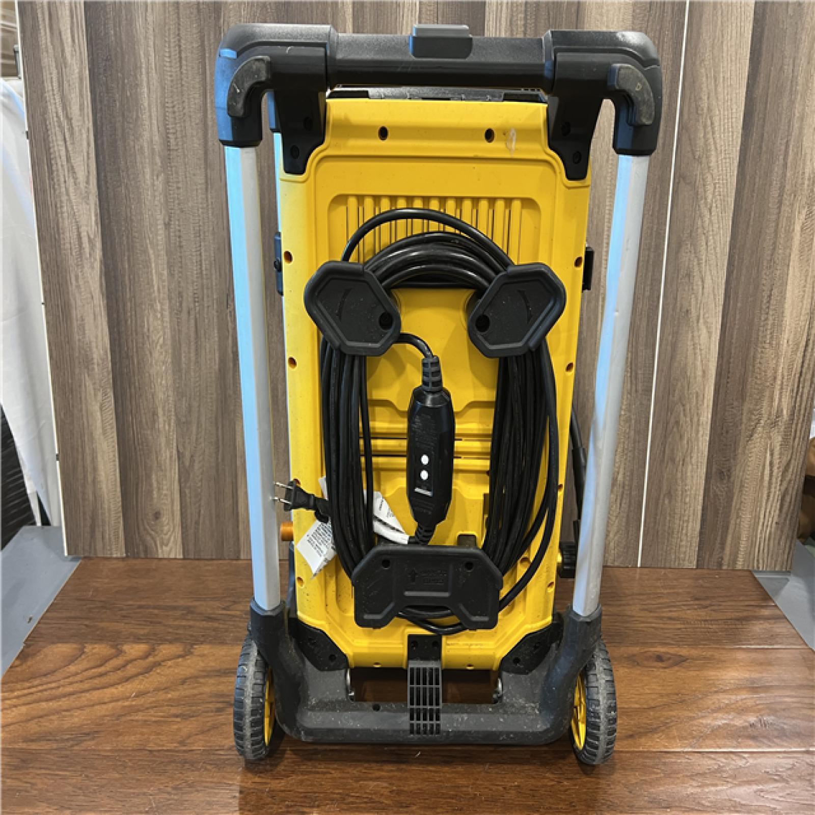 AS-IS DEWALT 3000 PSI 15 Amp Electric Pressure Washer with Internal Equipment Storage