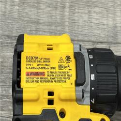 AS-IS DeWalt ATOMIC COMPACT SERIESâ„¢ 20V MAX* Brushless Cordless 1/2 in. Drill/Driver