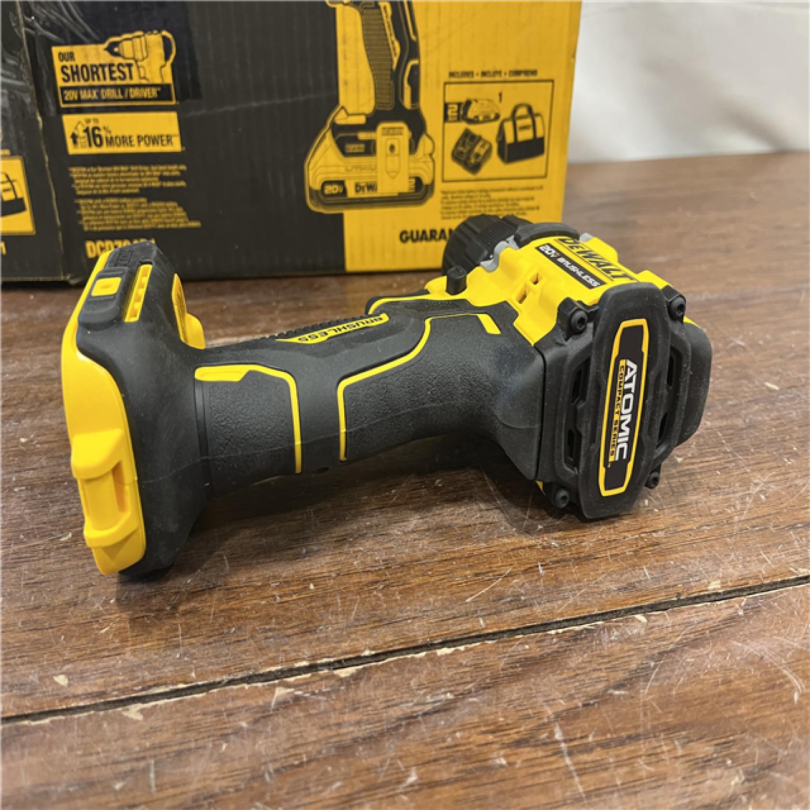 AS-ISDeWalt ATOMIC COMPACT SERIESâ„¢ 20V MAX* Brushless Cordless 1/2 in. Drill/Driver