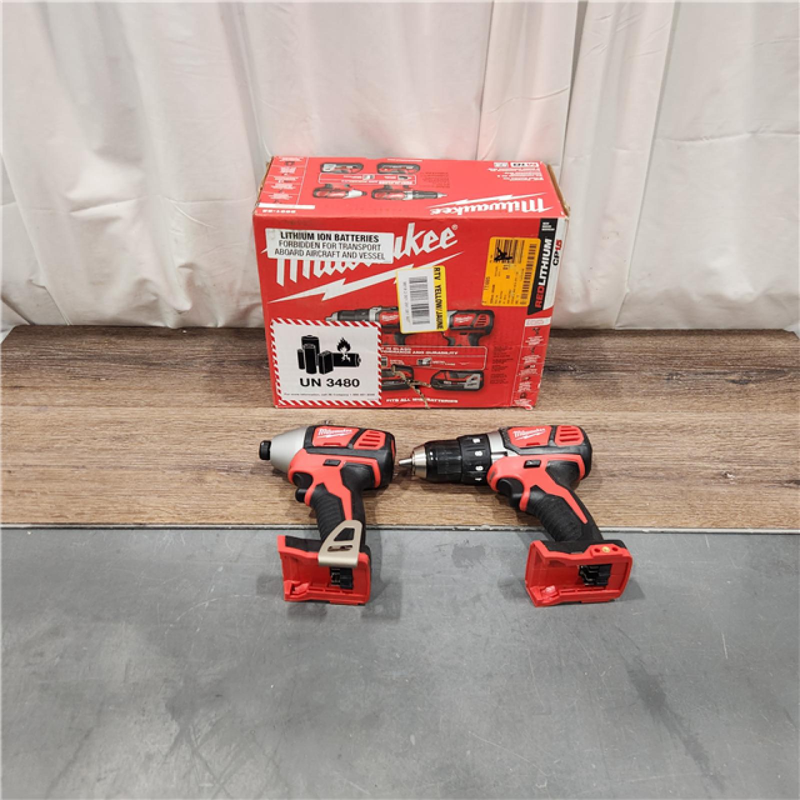 AS IS Milwaukee M18 18V Cordless Brushed 2 Tool Drill/Driver and Impact Driver Kit