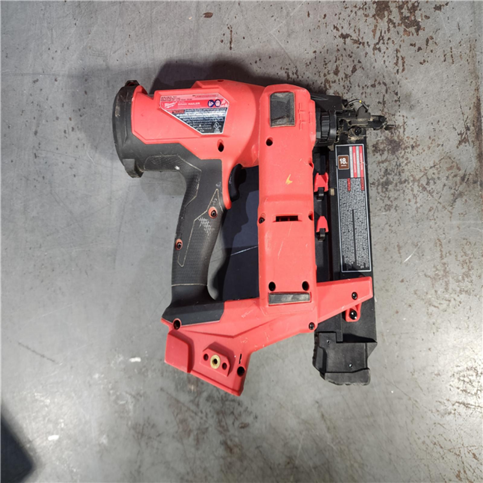 HOUSTON LOCATION - AS-IS Milwaukee M18 Fuel 18V Brushless 18-Gauge Brad Nailer 2746-20 (Bare Tool)