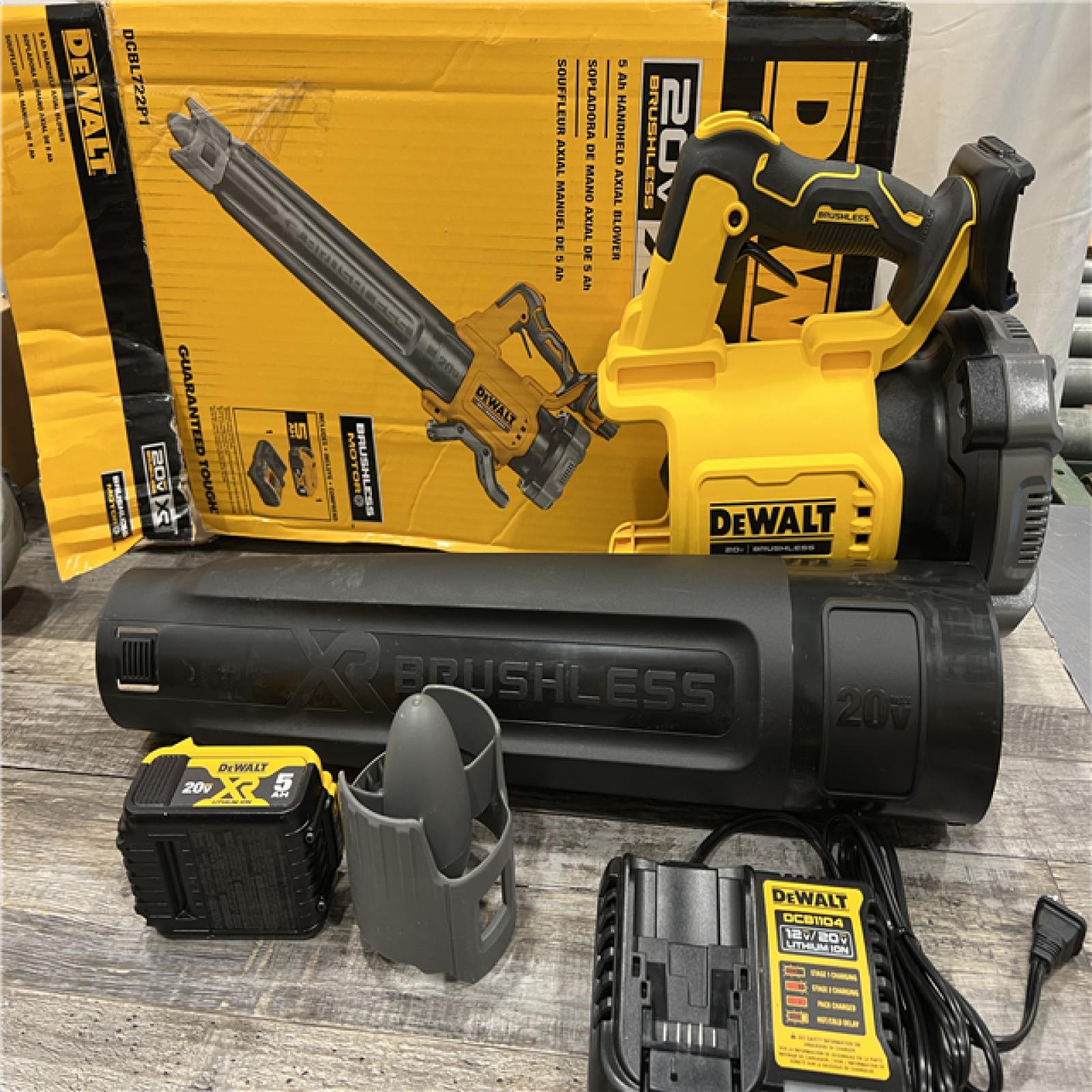 AS-IS DEWALT 20V MAX Brushless Cordless Handheld Axial Leaf Blower Kit