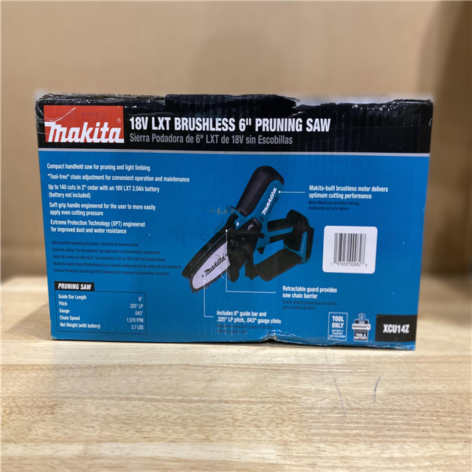 NEW! - Makita 18V LXT Lithium-Ion Brushless Cordless 6 in. Chain Saw (Tool Only)