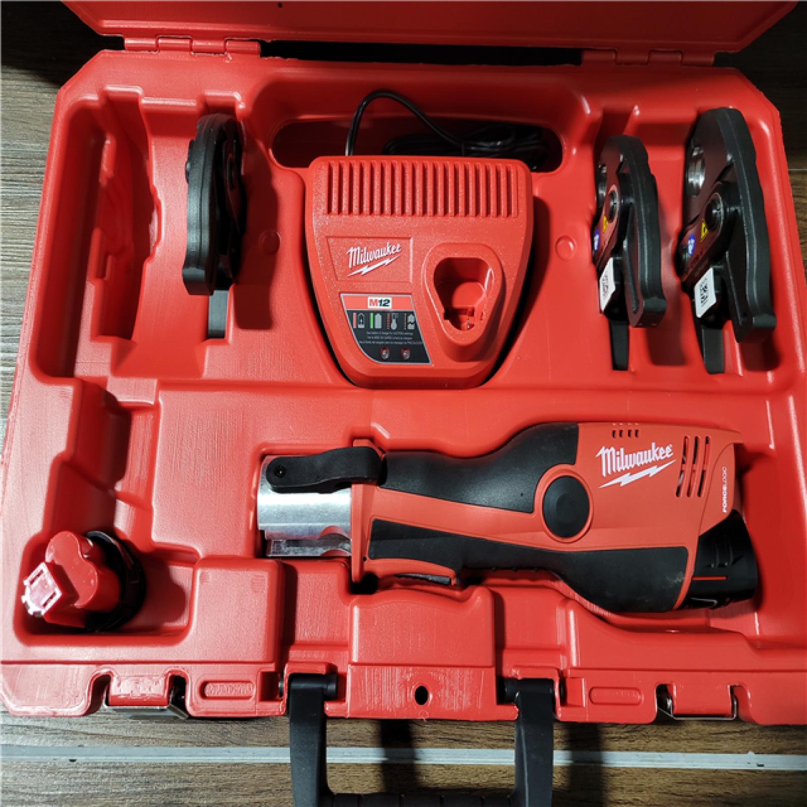 CALIFORNIA AS-IS MILWAUKEE M12 FORCE LOGIC PRESS TOOL 1/2-1 KIT